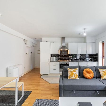 London Waterloo Apartment With Large Private Terrace - View Of The London Eye - 1 Bedroom 1 Bath Екстер'єр фото