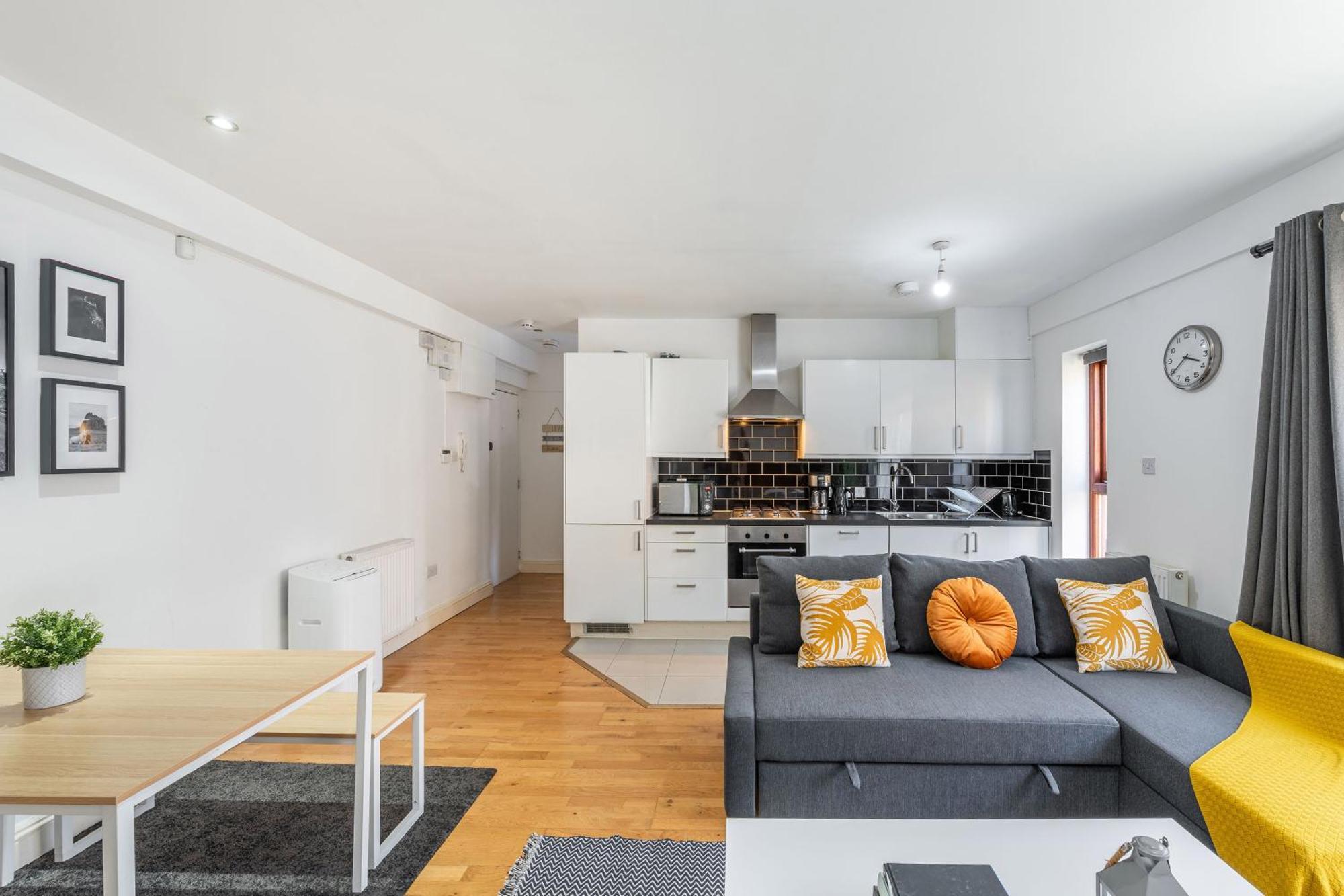 London Waterloo Apartment With Large Private Terrace - View Of The London Eye - 1 Bedroom 1 Bath Екстер'єр фото