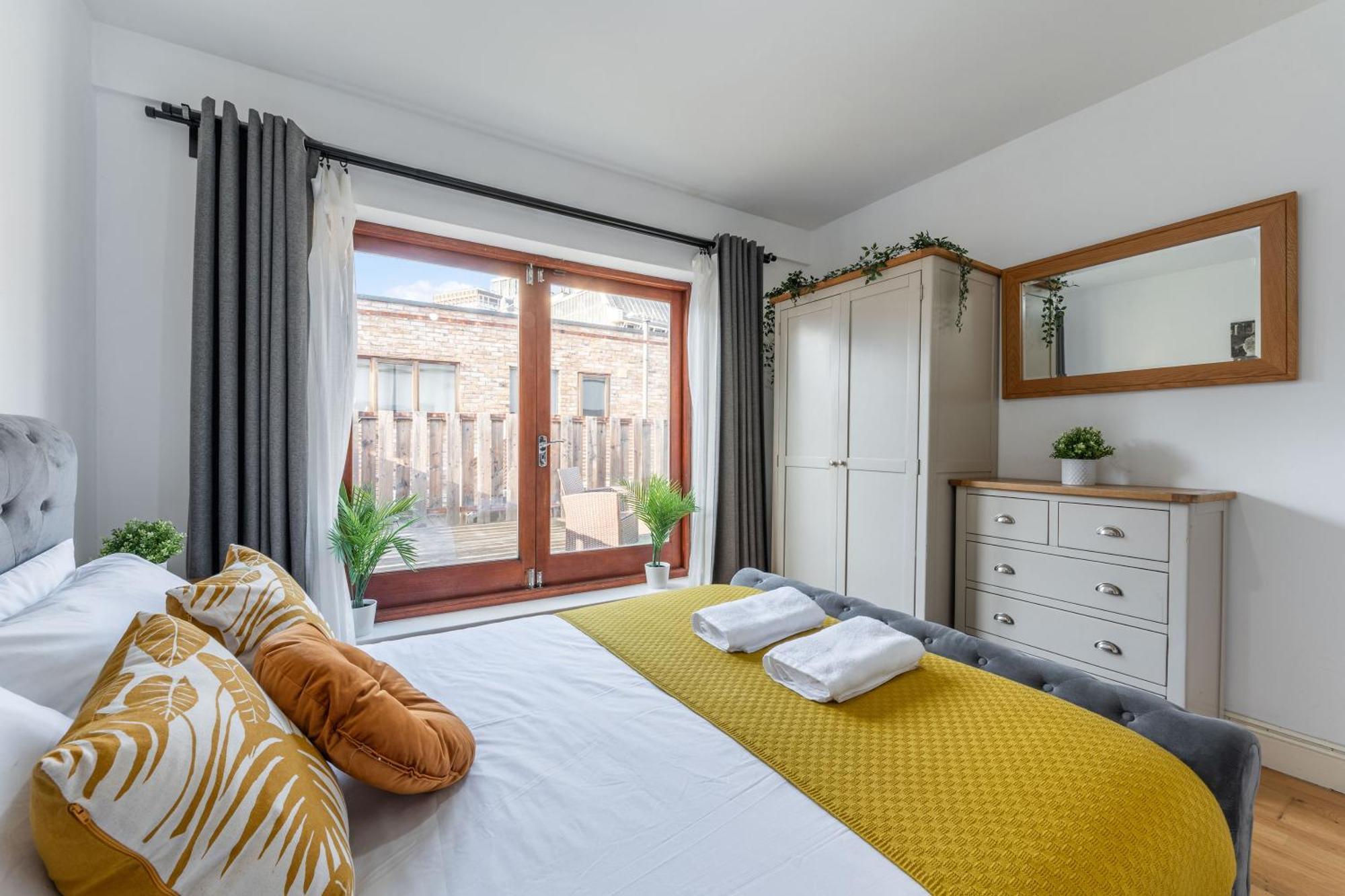 London Waterloo Apartment With Large Private Terrace - View Of The London Eye - 1 Bedroom 1 Bath Екстер'єр фото